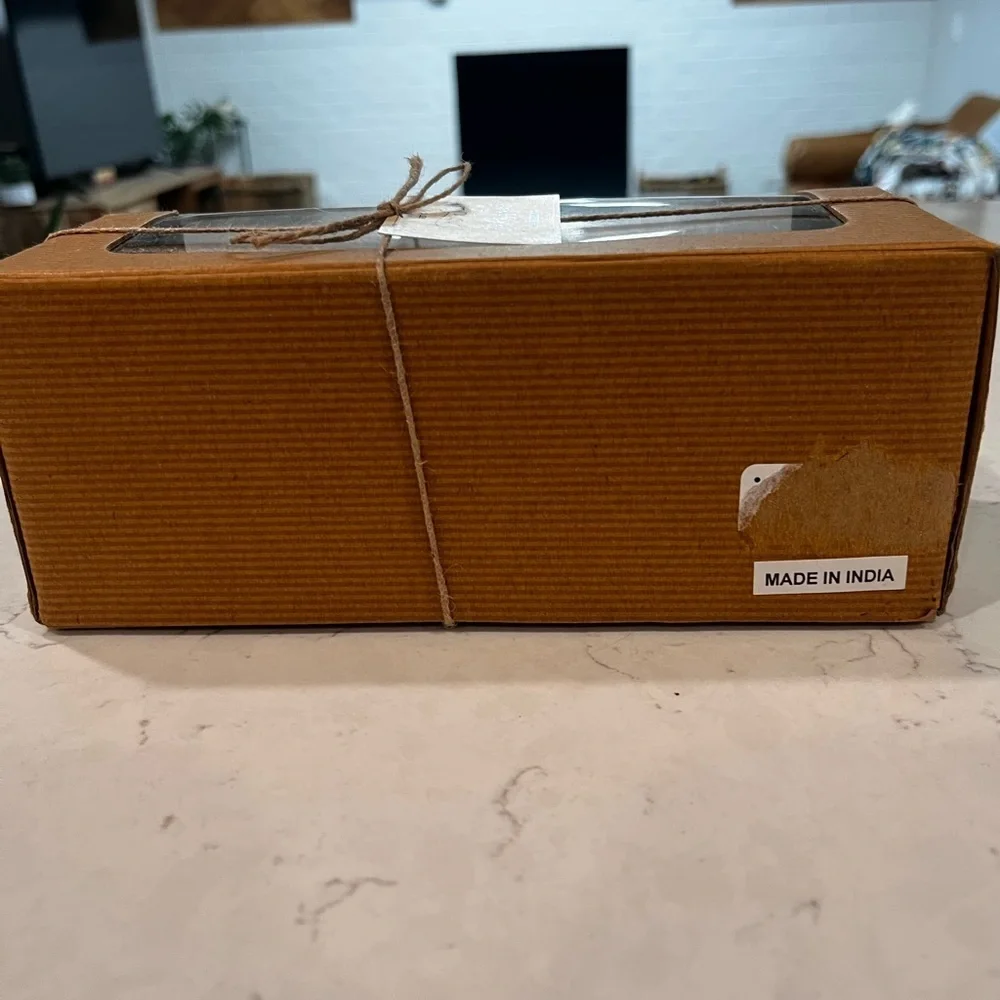 Vintage excellent new